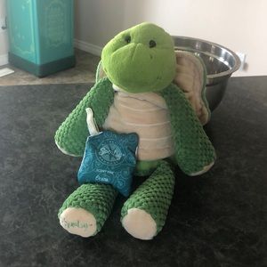 Twiggy the turtle scentsy buddy